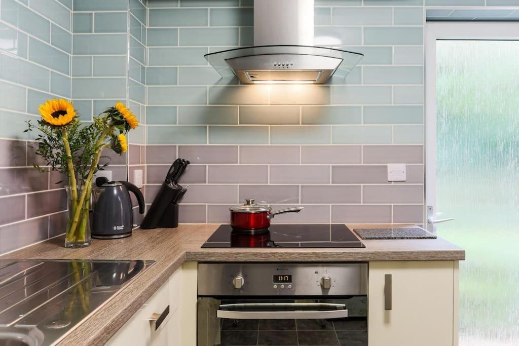 Truro Apartment In A Stunning Quiet Location Eksteriør billede