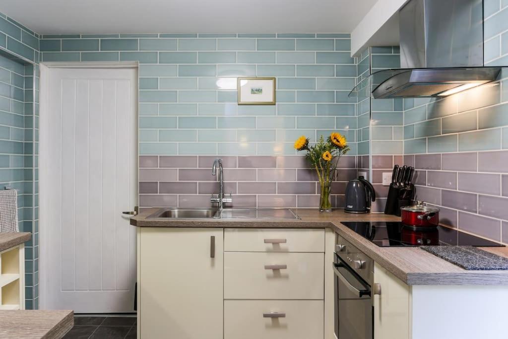 Truro Apartment In A Stunning Quiet Location Eksteriør billede